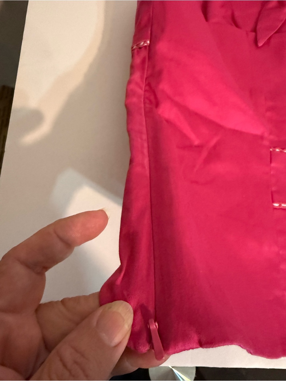 Island Republic fuschia pink halter top with white stitching detailing. Summer - Picture 5 of 8